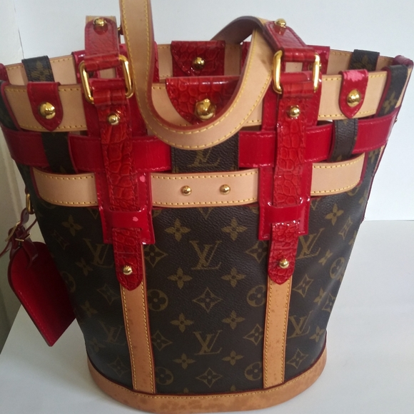 Authentic Louis Vuitton Rubis Neo bucket tote - Picture 1 of 16